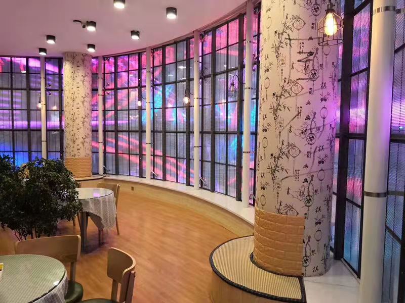 全彩led透明屏價格是多少錢？